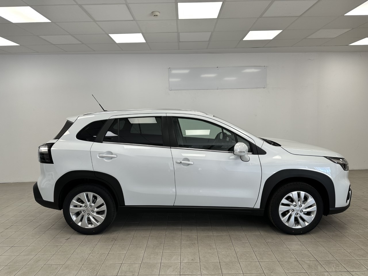 suzuki-s-cross-16052023