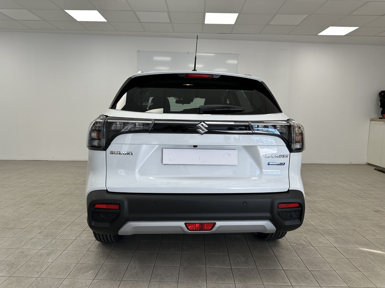 suzuki-s-cross-16052023
